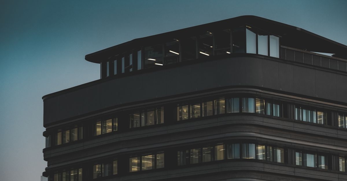 Smart Building einfach erklärt: So wird dein Gebäude intelligent, effizient und zukunftssicher
