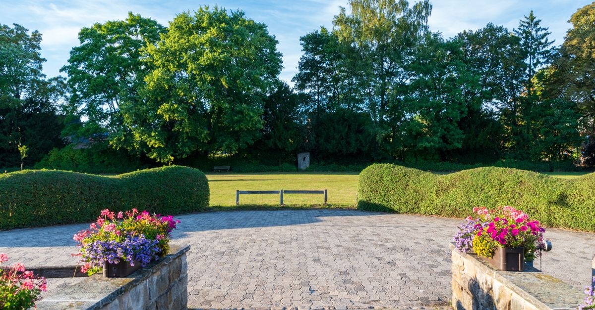 Weniger Arbeit, mehr Gartenglück: So senken Sie den Pflegeaufwand im Garten nachhaltig